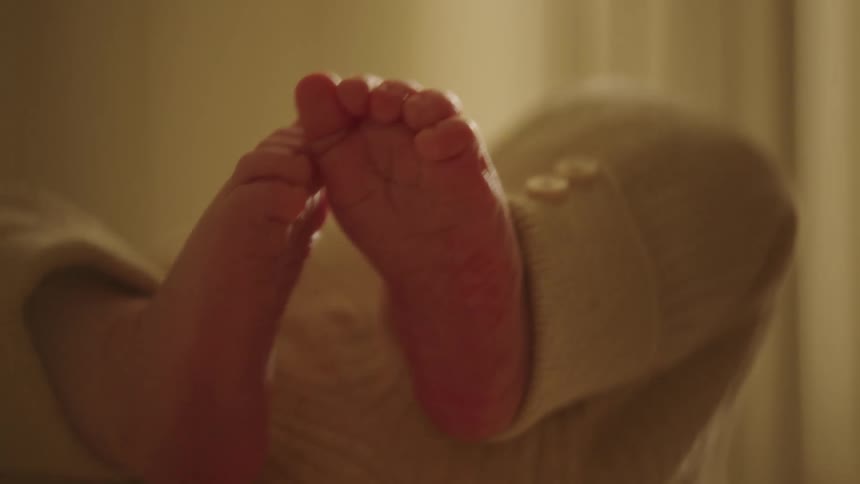 A clip of a babys feet