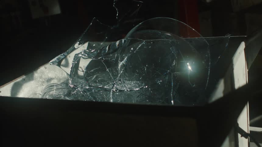 A clip of plastics in a trolley