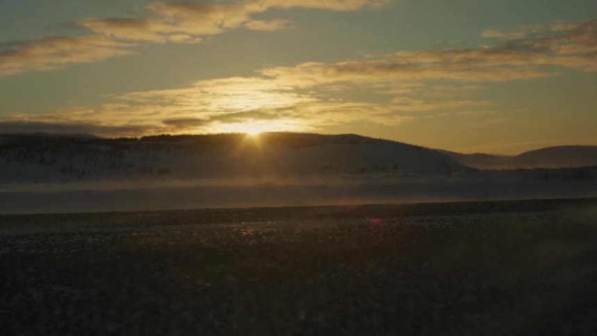 Landscape of a mountain with the sun in the background
