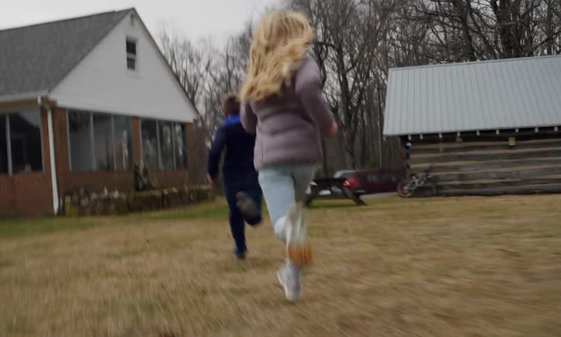 A footage of kids running