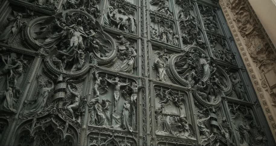 Classic and gothic metal door