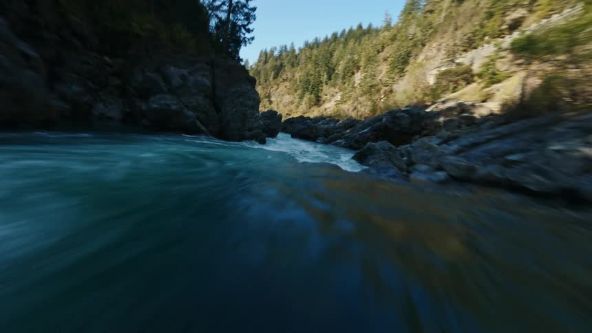 A stream runs through the mountains