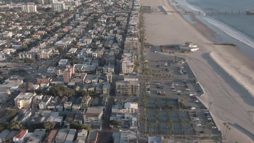Landscape on a seaside town with lots of housing