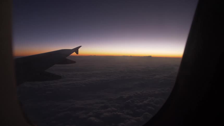 A view out the window of a commercial airplane