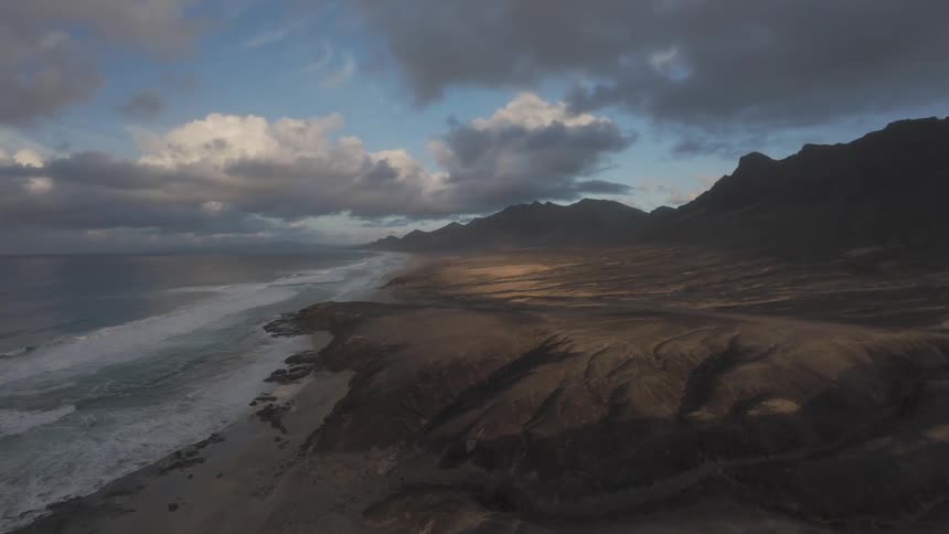 Heavy clouds put shade on the shoreline