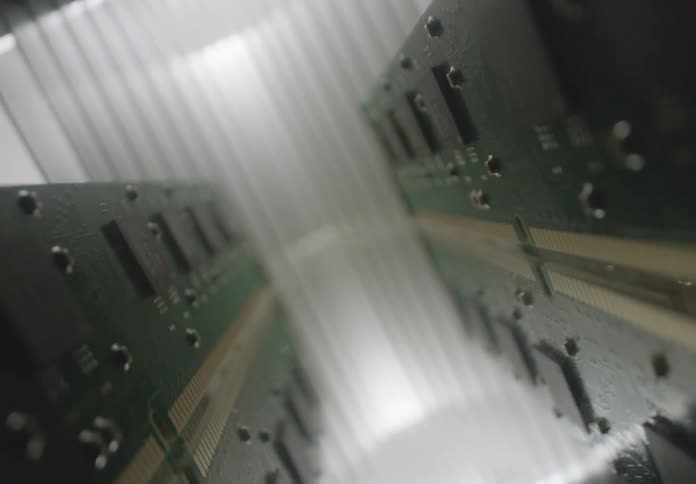 Hardware boards in an internal circuit
