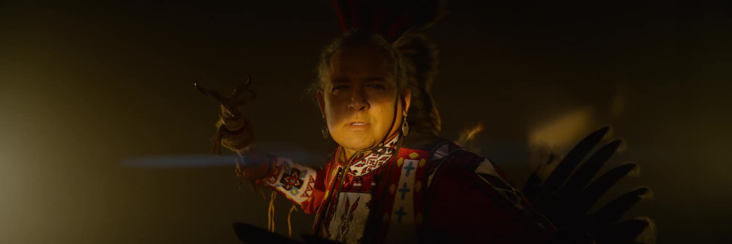 Static man wearing traditional clothing
