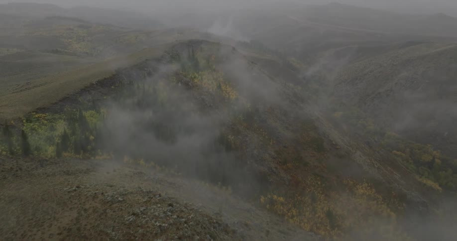 Fog is all over the green mountains