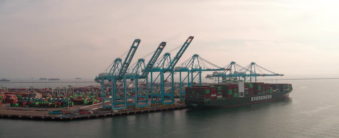 Cargo ship with containers in the Port of Los Angeles