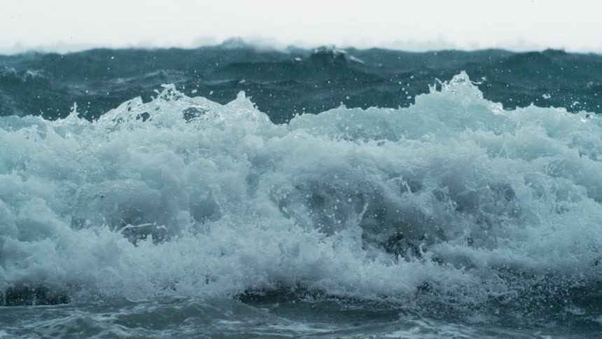 Strong waves in an ocean