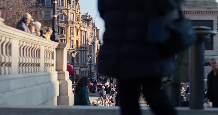 A big crowd in britain