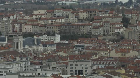 A town has many buildings of similar style