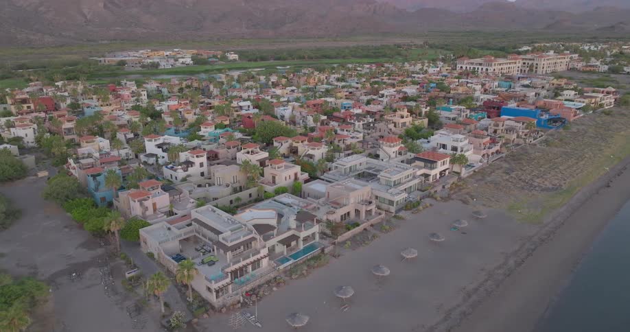A tropical coastal city