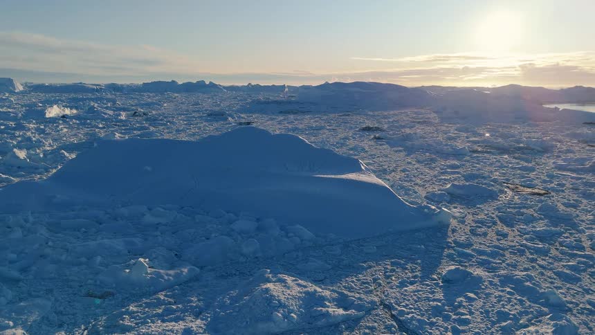 Sun rises over the arctic