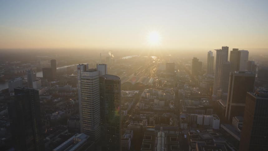 Landscape of a metropolitan area at dawn