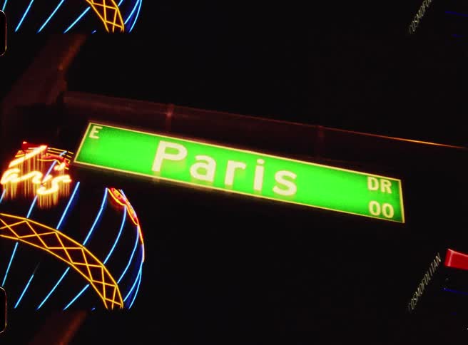 Street sign that reads Paris Drive in Las Vegas