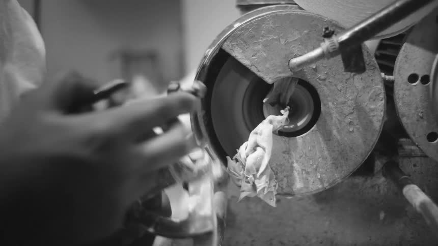 An employee working in a factory