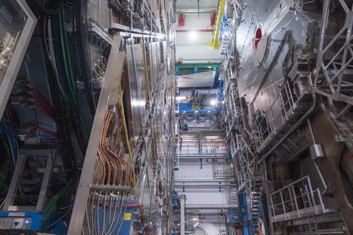 A revealing timelapse pans across the immense and intricate machinery of the Large Hadron Collider at CERN during its assembly