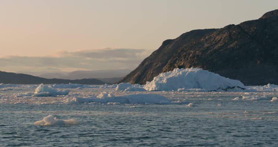 The shore is full of ice floating around