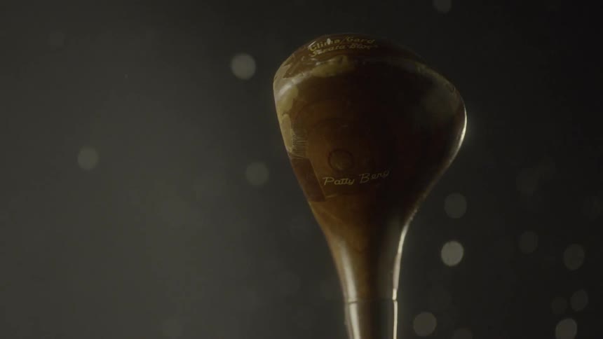 The head of a golf club rotates