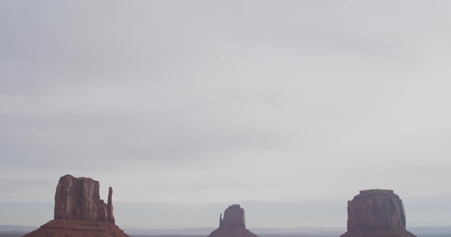 A cloudy horizon