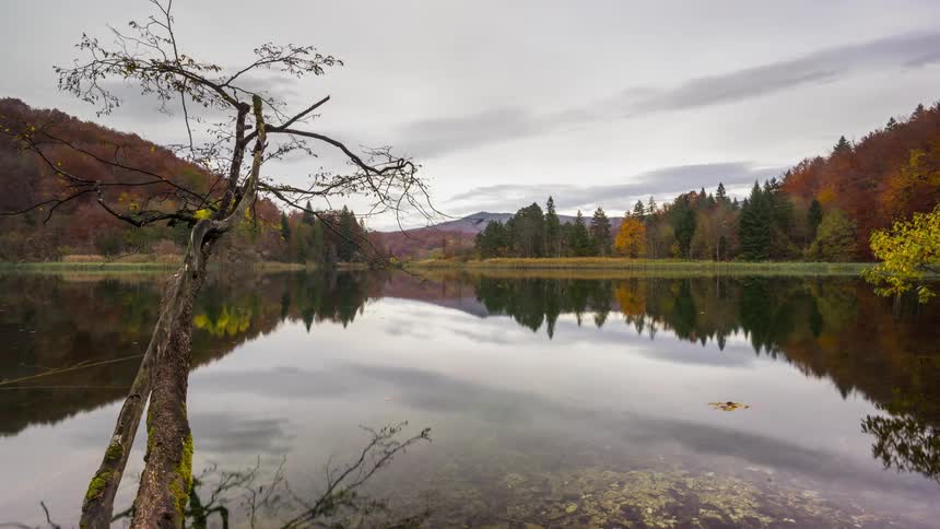 A grey afternoon at Plitvice Lakes