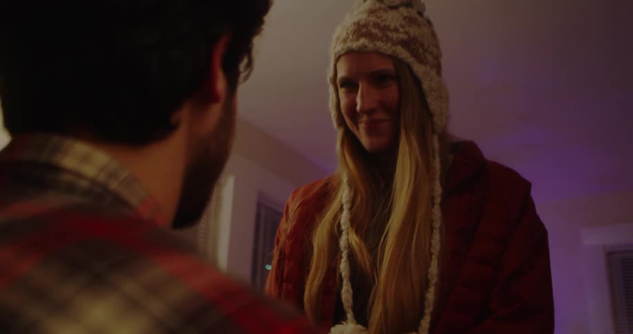 A man proposes at christmas and she says yes