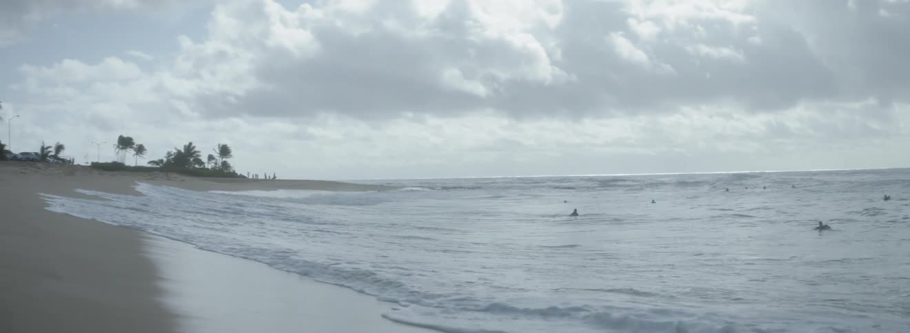 Rough waves are crashing ashore