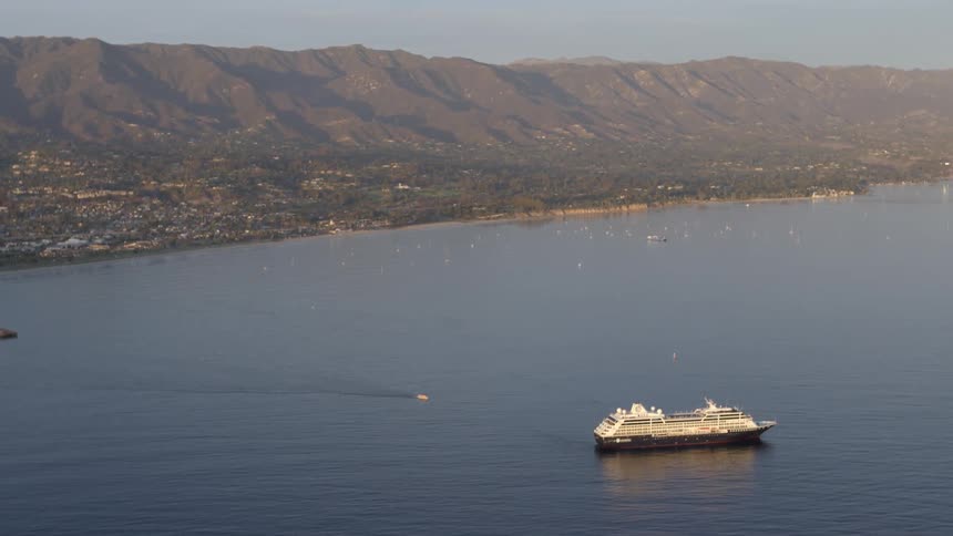 Cruise Ship