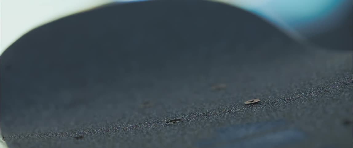 The sand blurs in and out of focus