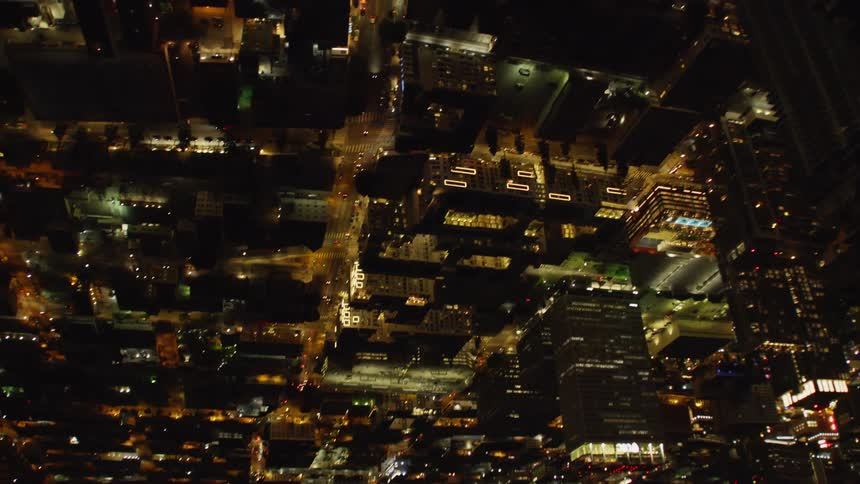 Spinning around the brightly lit city at night