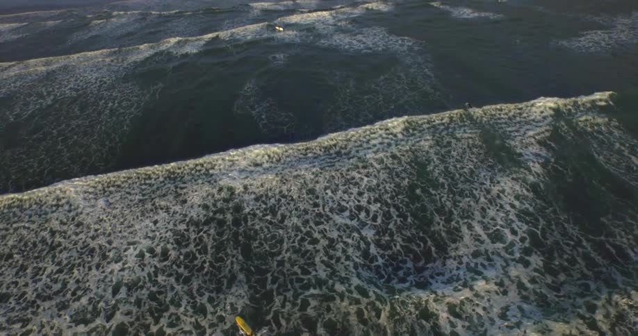 Waves flow towards the beach