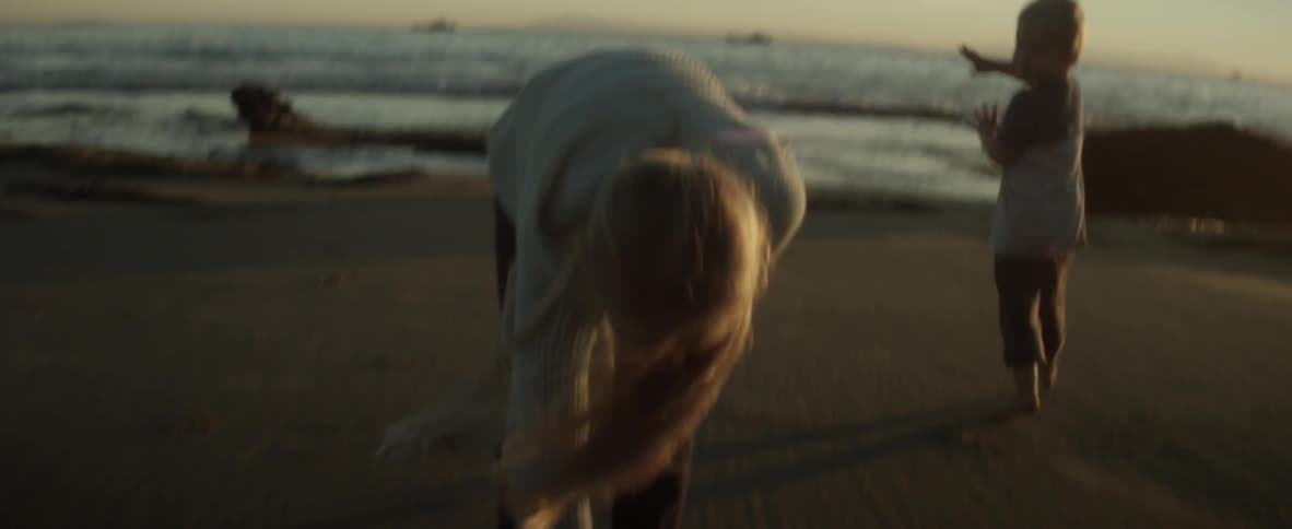 Children are playing on the beach