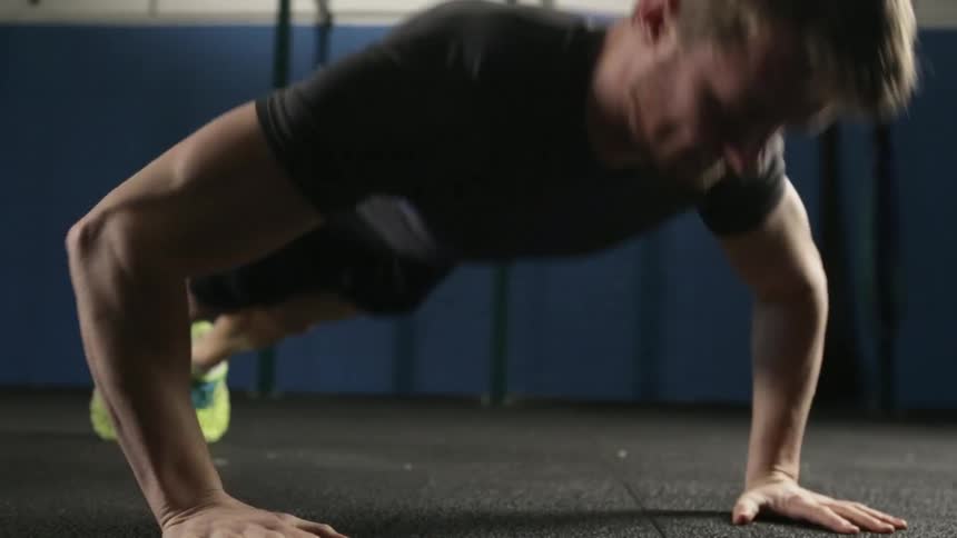 A man does pushups