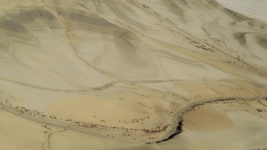 The desert has many high mountains and hills