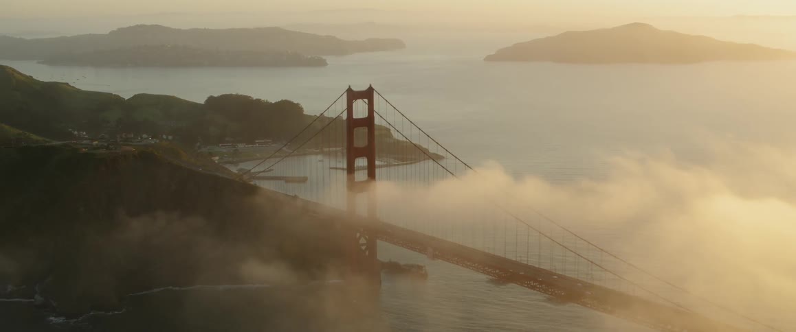 Fog rolls over the golden gate bridge