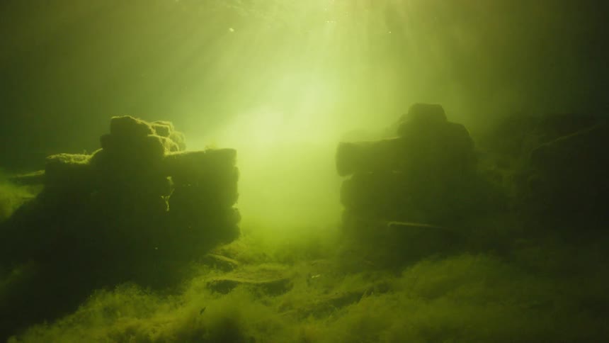 Light streams underwater