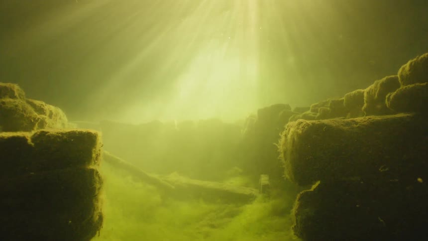 Light streams underwater