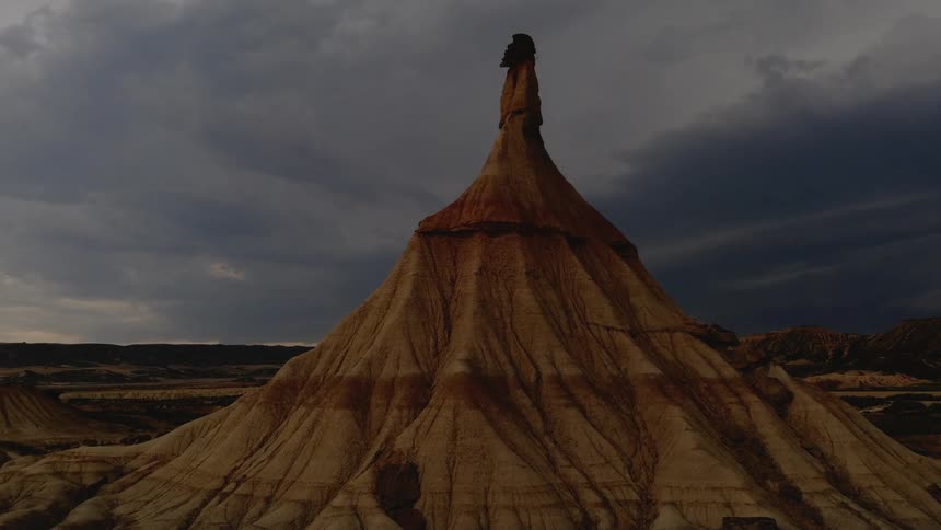 The clouds roll over the canyon at dusk