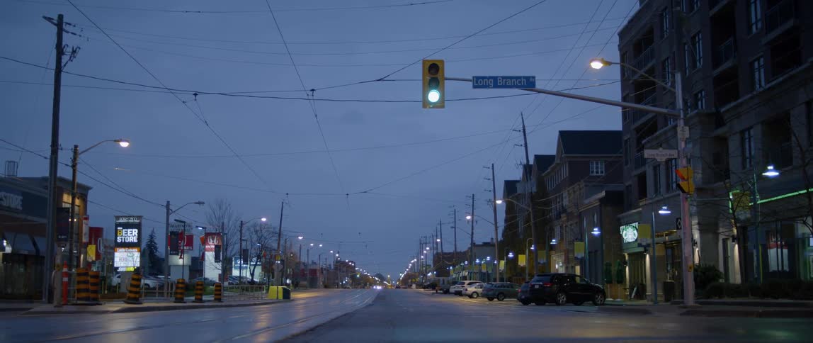 A traffic light in a town changes from green to red