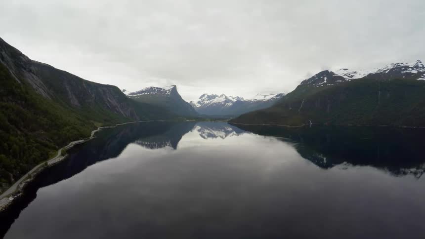 A lake reflecting the sky