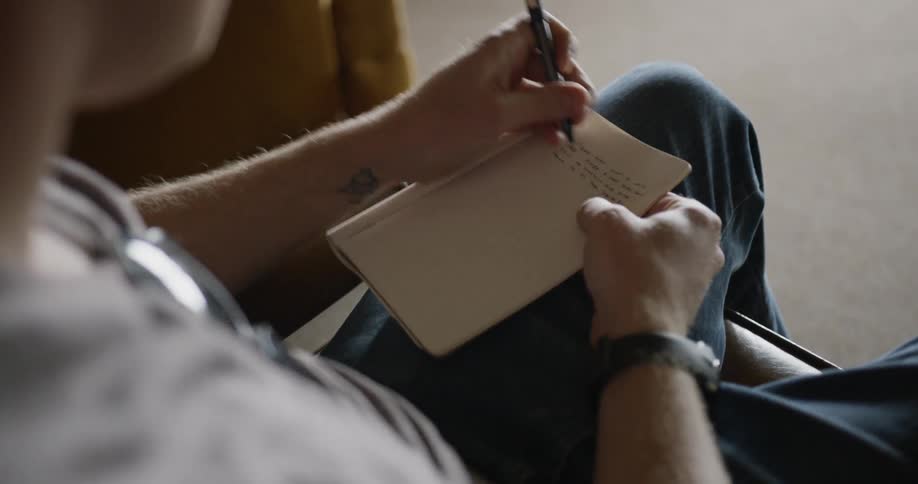 Pilot Studying Maps