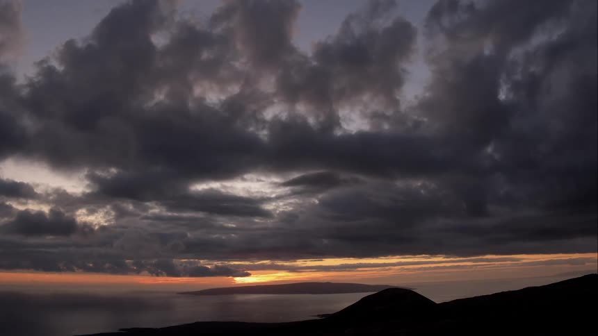 Sunset beyond the ocean
