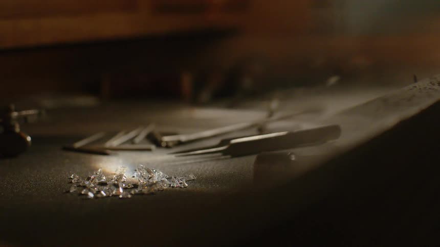 Diamonds are placed on a table