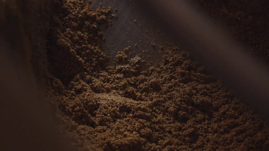 Grains at the bottom of a silo