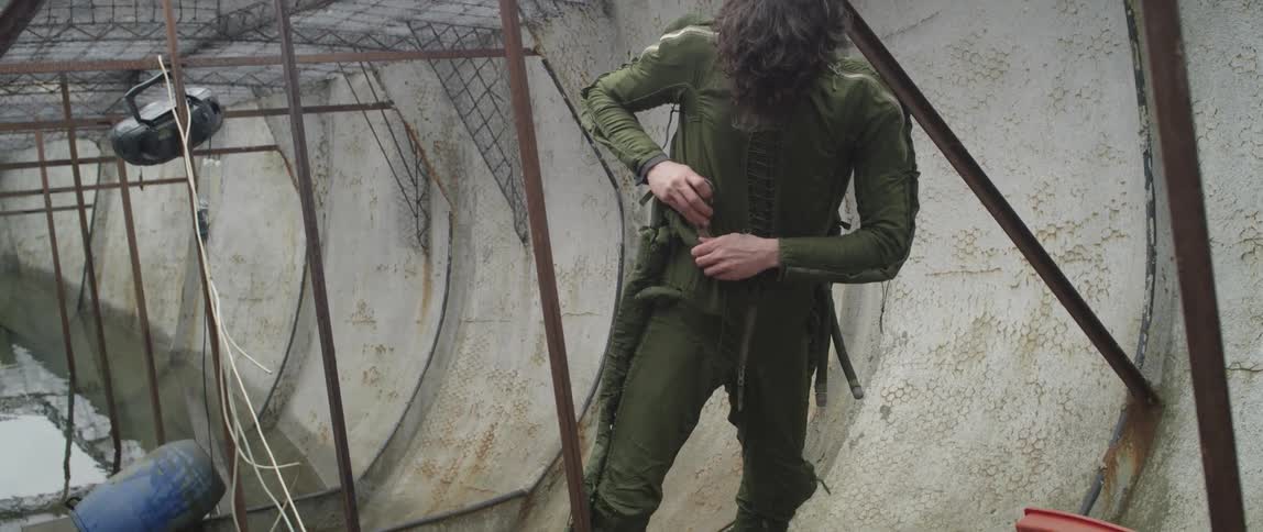 Pilot Surviving After Flight Crash