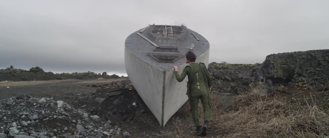 Pilot Surviving After Flight Crash