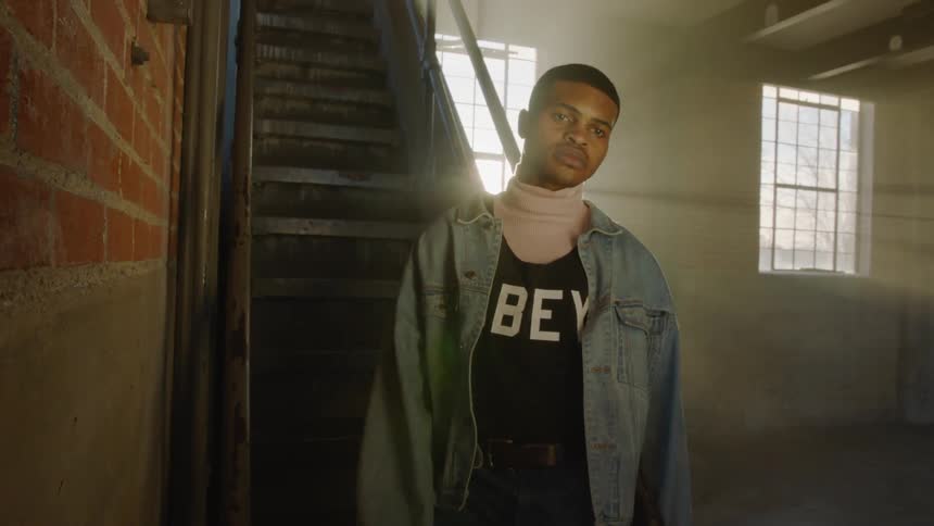 Creatives In Warehouse