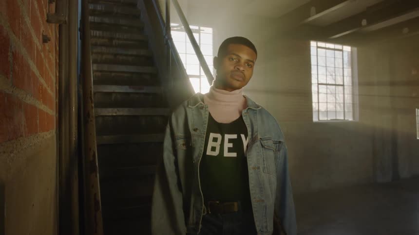 Creatives In Warehouse