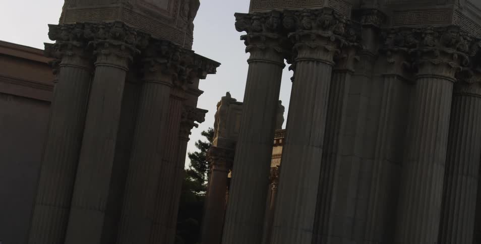 Many building columns that have designs at the top of the columns